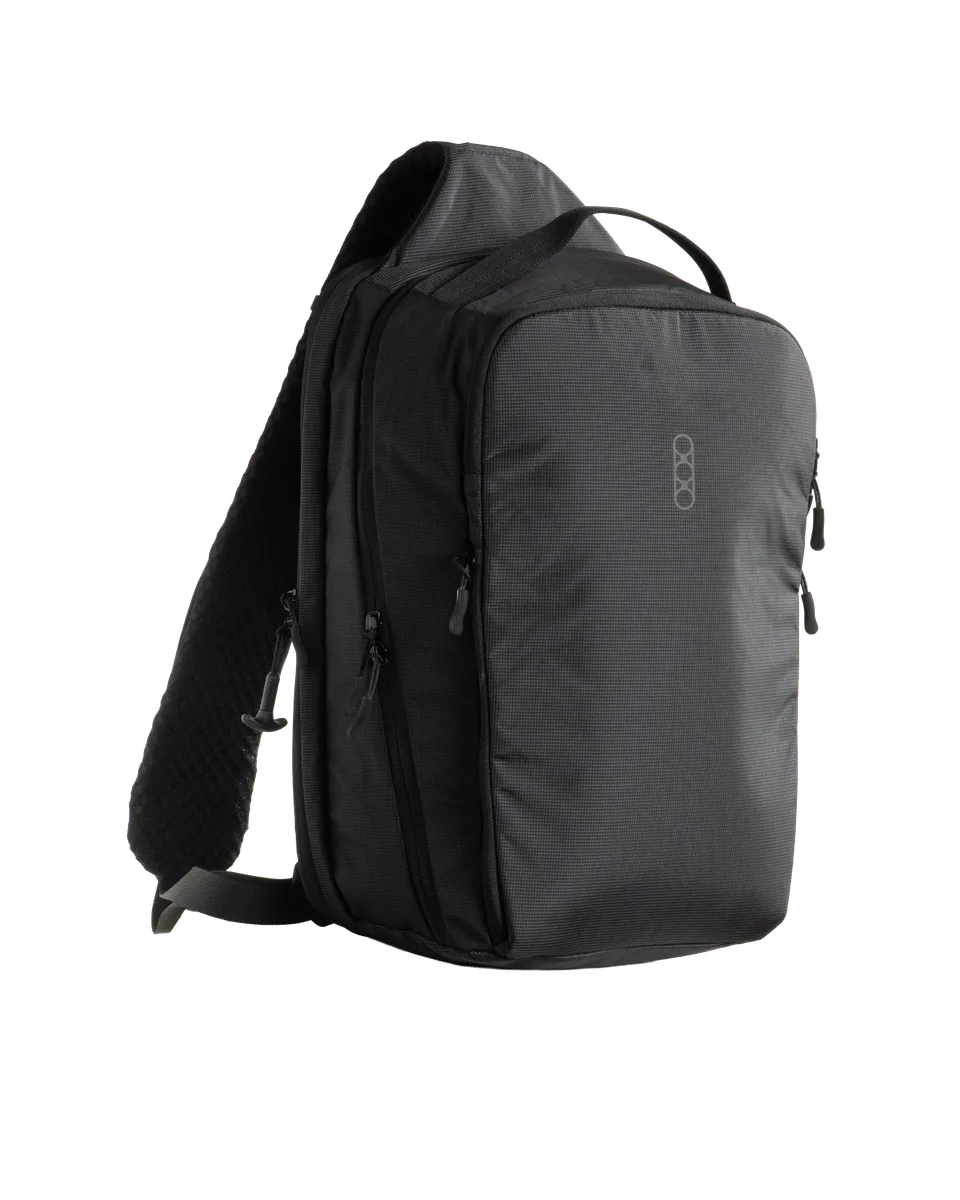 eberlestock-fade-sling-xl-sling-rucksack-black-xl-concealed image 1