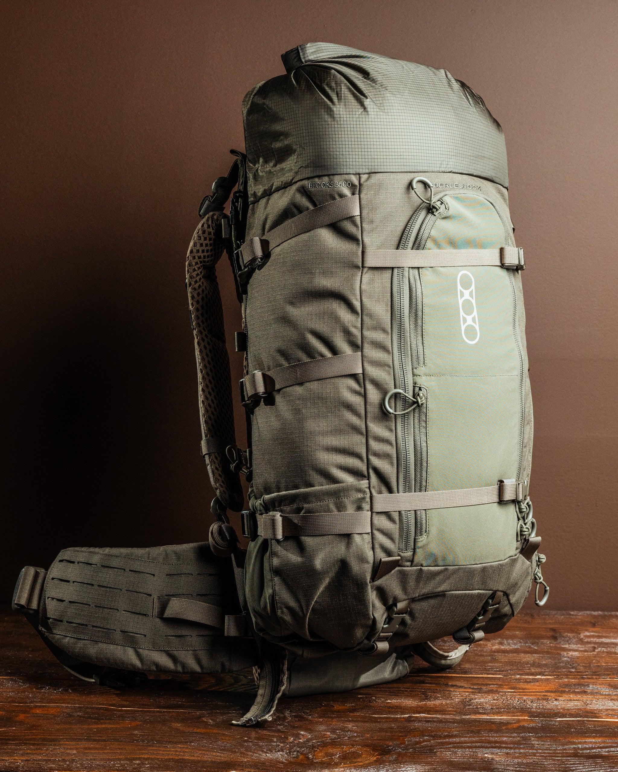 eberlestock-brooks-3500-modframe-rucksack-dry-earth image 5
