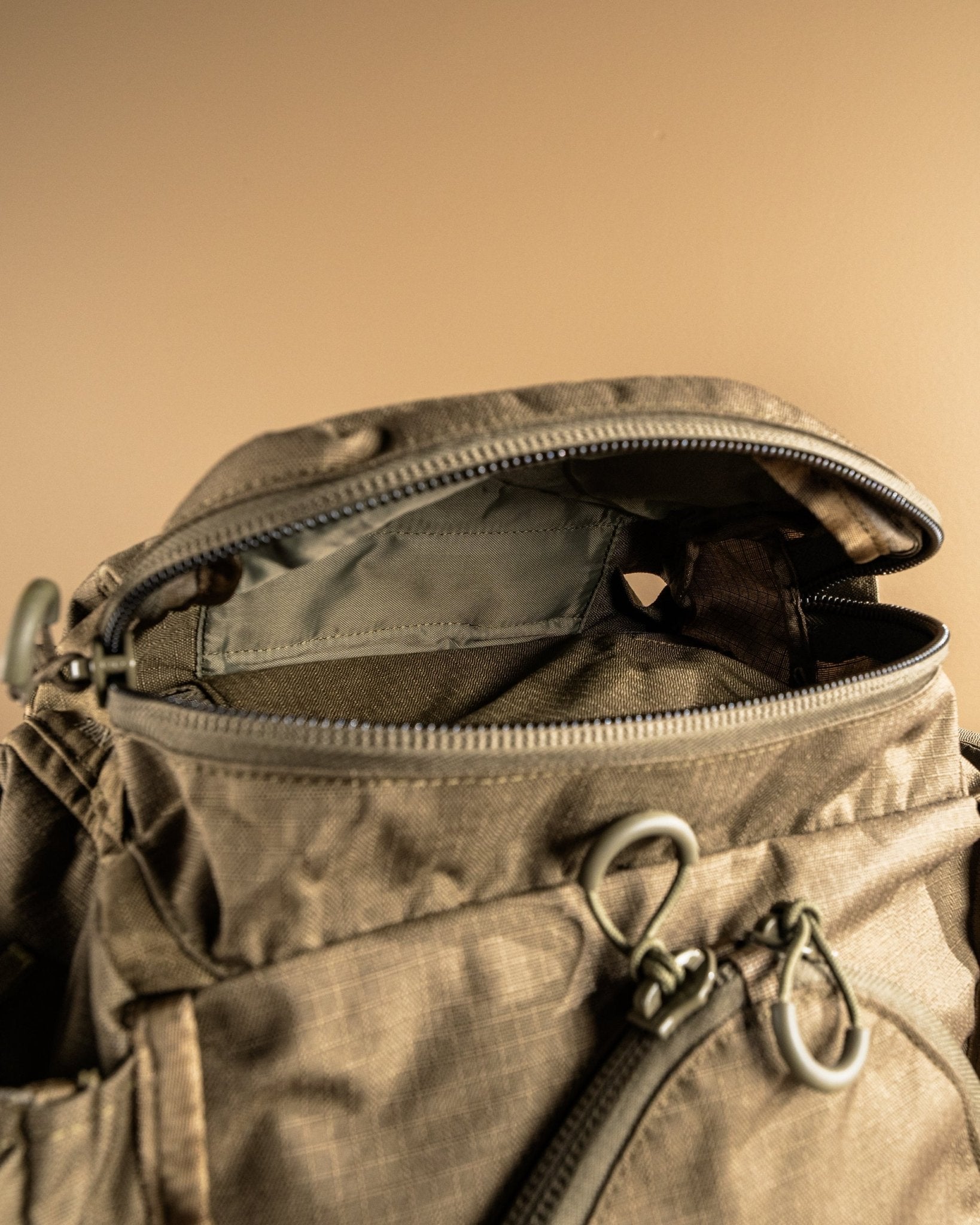 eberlestock-mission-phantom-rucksack-coyote-brown-sniper image 7