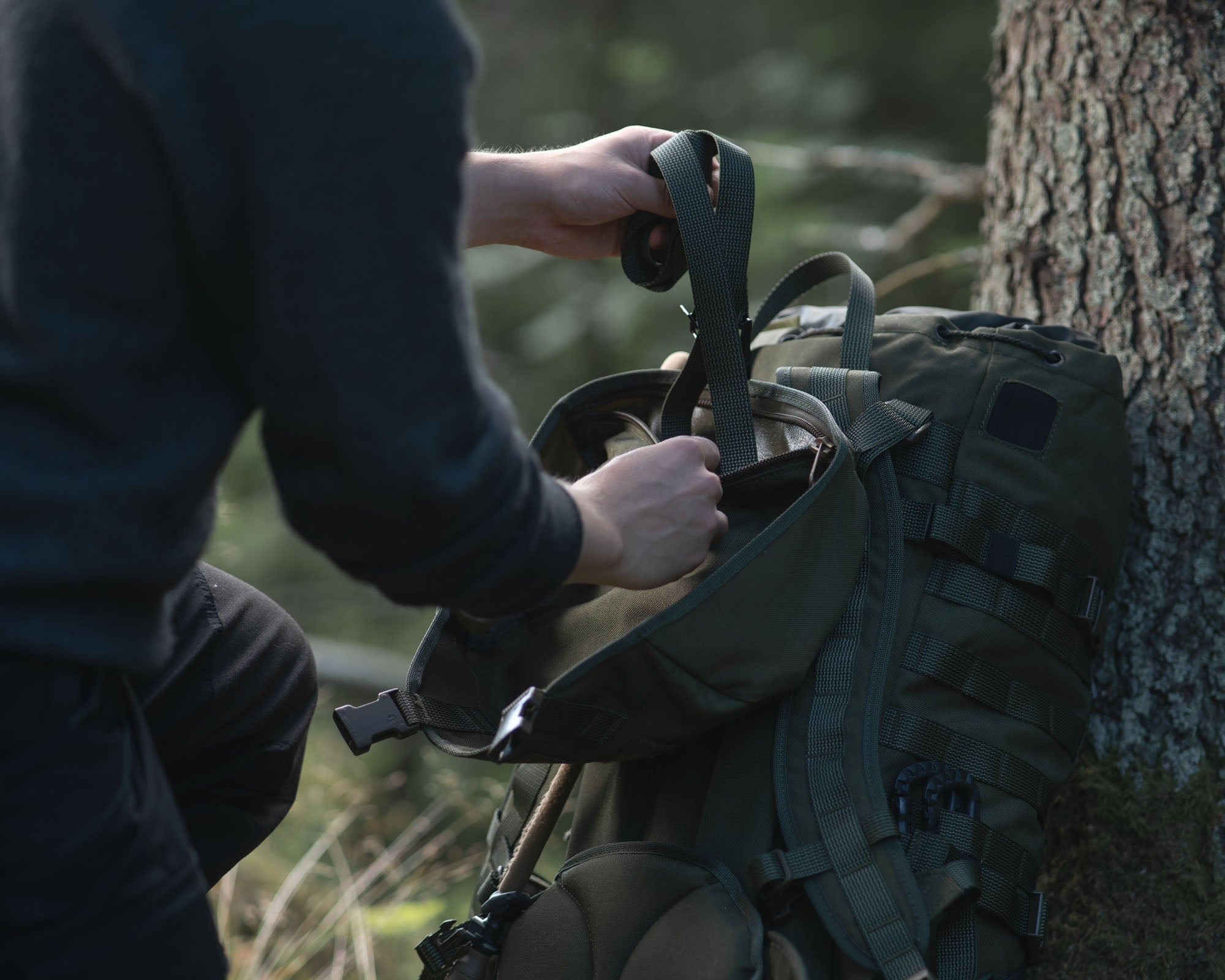 savotta-j-k-ri-m-rucksack-30l-gr-n-molle-daypack image 4