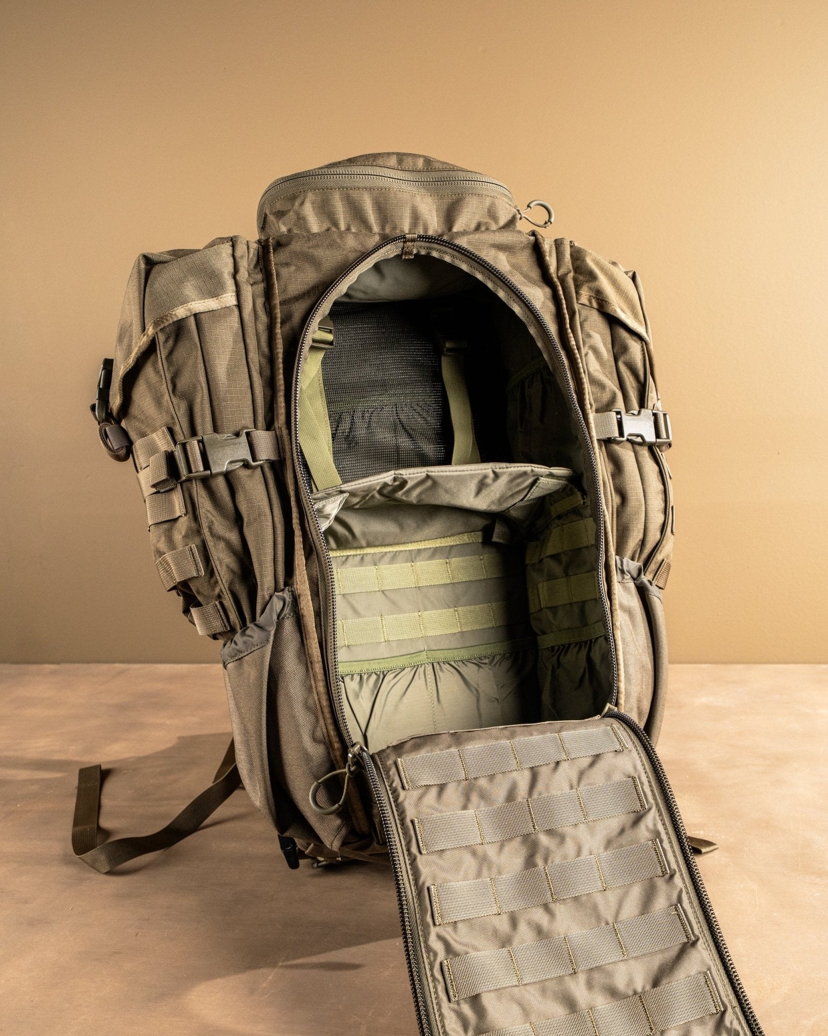 eberlestock-mission-phantom-rucksack-coyote-brown-sniper image 5