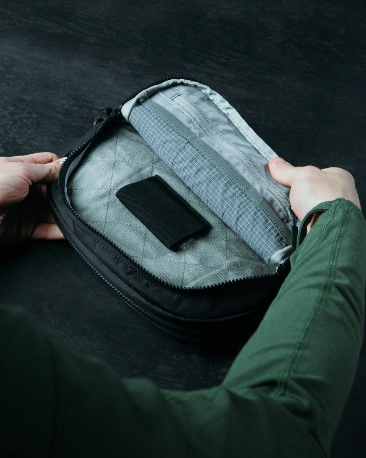 eberlestock-fade-flex-micro-bauchtasche-schwarz-klein image 6
