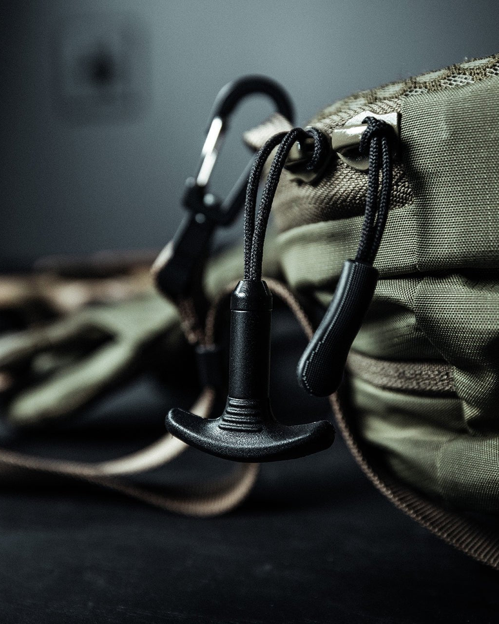 eberlestock-fade-sling-sling-bag-olive-standard-edc image 6