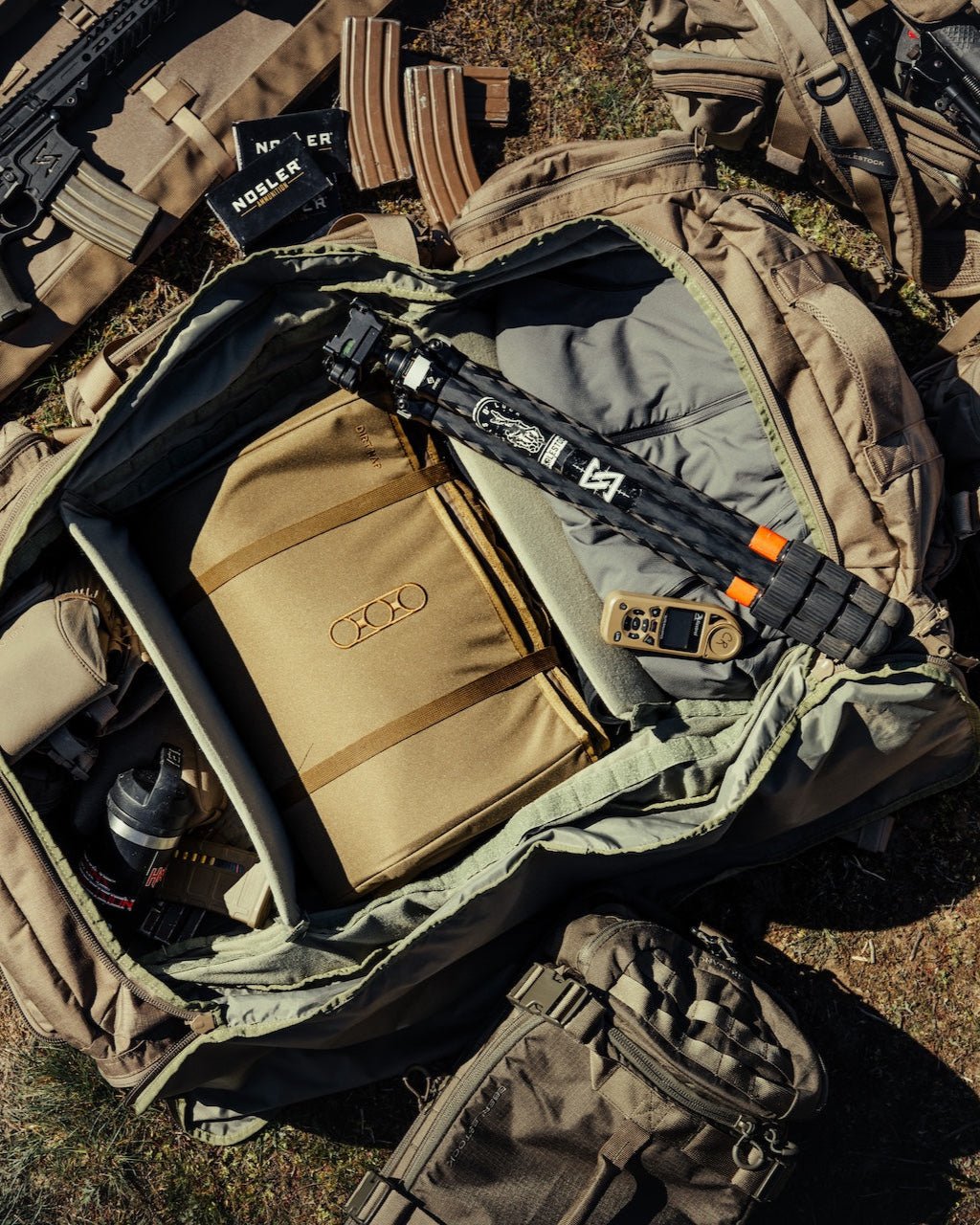 eberlestock-mission-hercules-duffel-rollentasche-green-6-taschen image 5