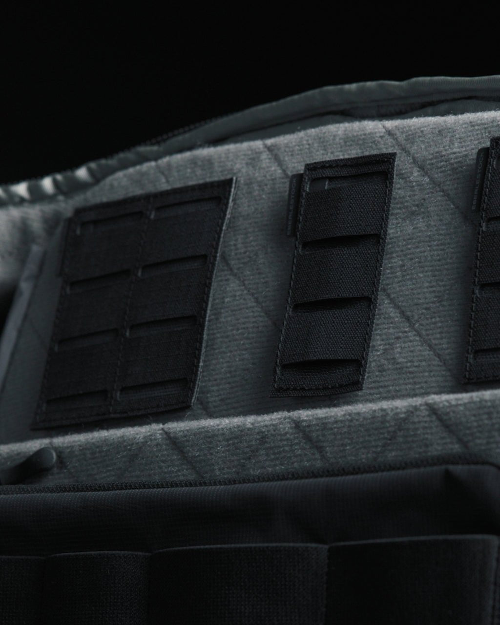 eberlestock-emod-molle-adapter-3x2-klett-panel-schwarz image 2