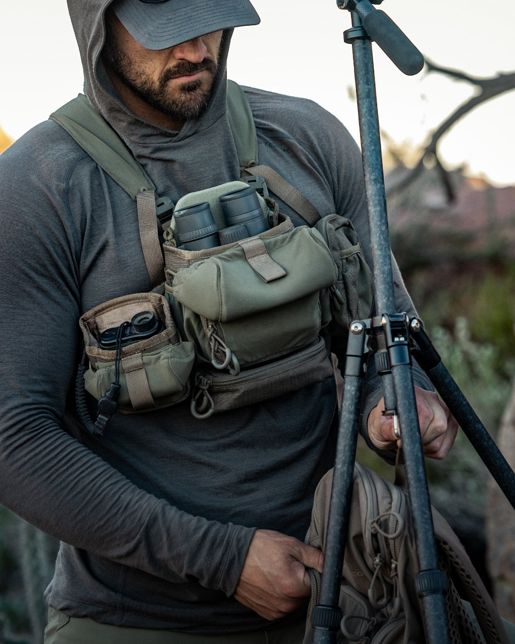 eberlestock-recon-bravo-fernglastasche-dry-earth-large-jagd image 3
