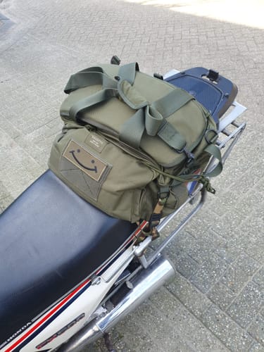 Solide Tasche