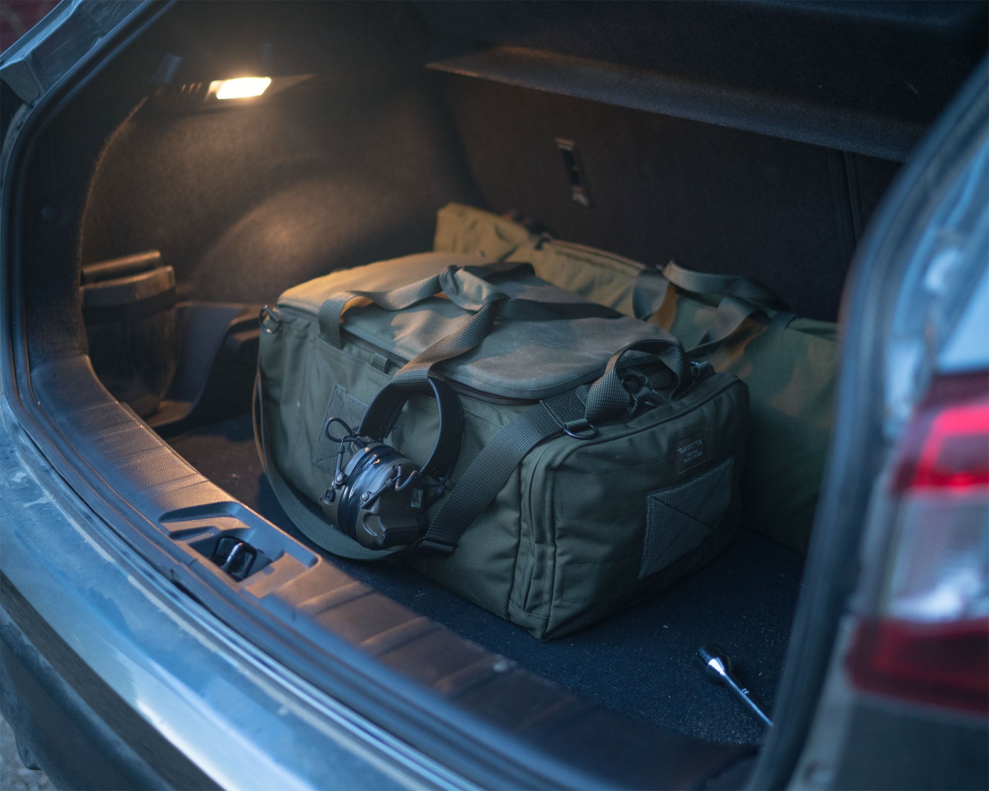 savotta-keikka-50l-duffle-bag-reisetasche-schwarz image 3